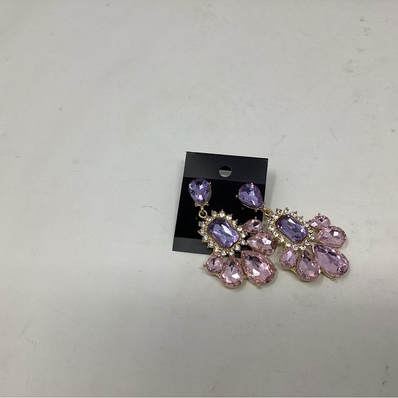 Michelle McDowell Lilac Earrings - Picture 2 of 3